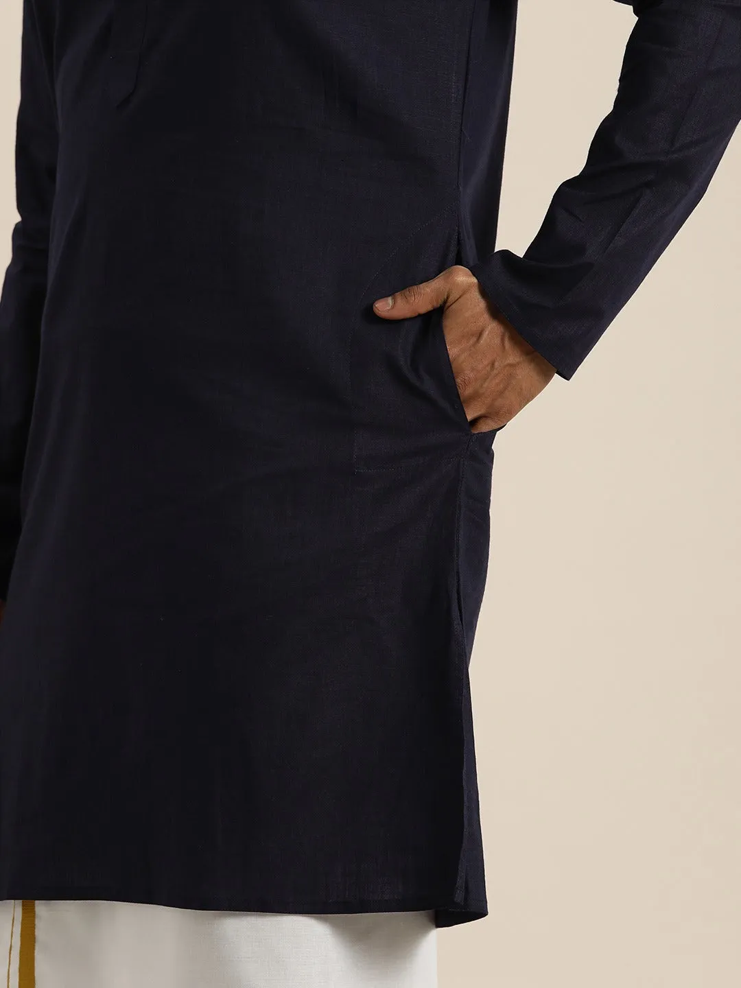 Men's Navy Blue Cotton Kurta - Vastramay