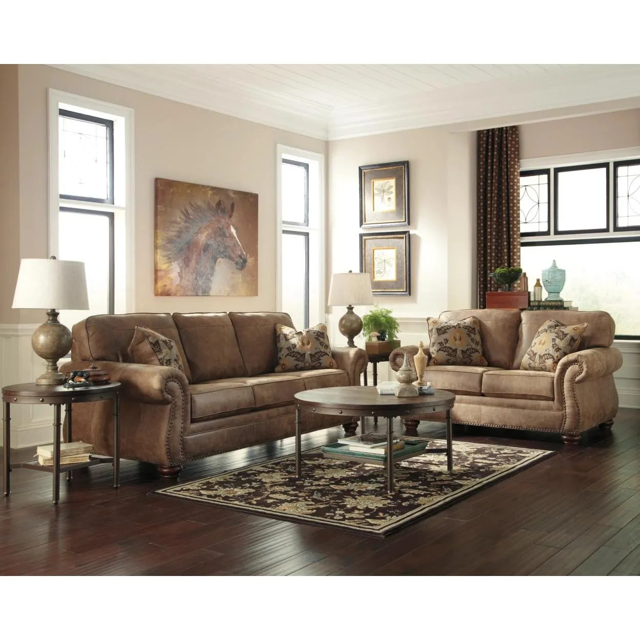 Signature Design by Ashley Larkinhurst Stationary Fabric Loveseat 3190135