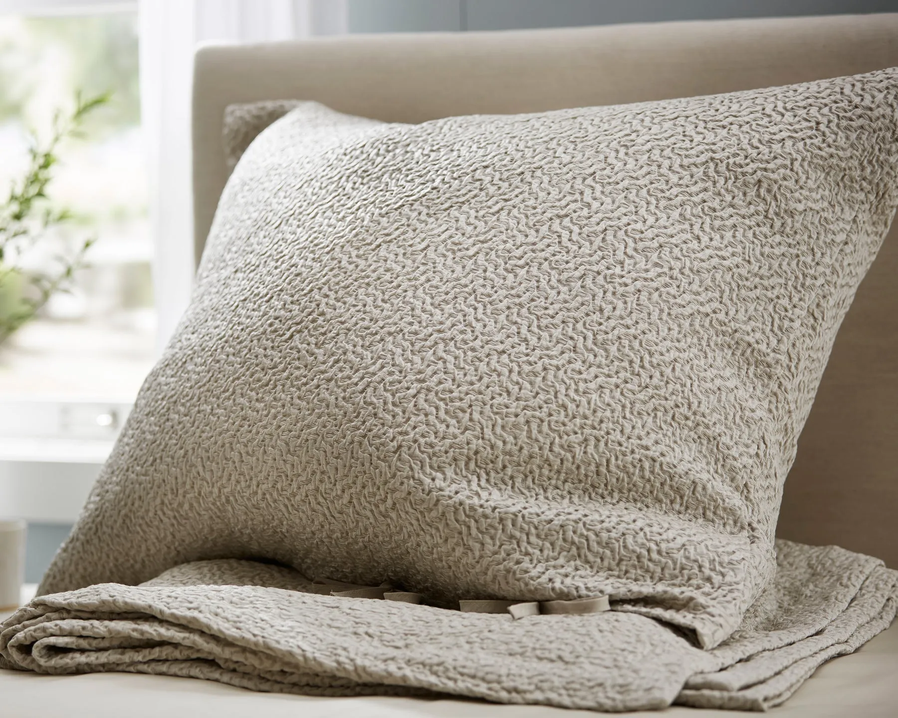 The Purists Allegro Platinum Jacquard | Euro Sham